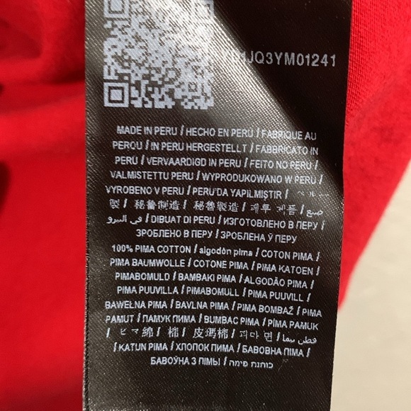 GUESS Men's Red Short Sleeve Pima Embellished Logo Crew T-Shirt size M - Picture 4 of 12